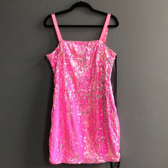 pretty little thing festival outfits